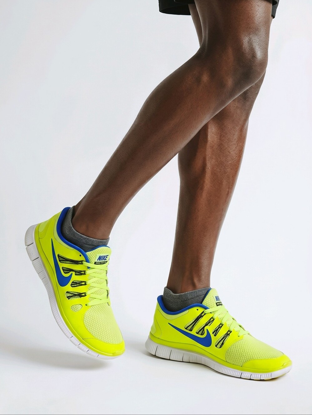 Nike Men's Neon Yellow and Blue Athletic Running Shoes